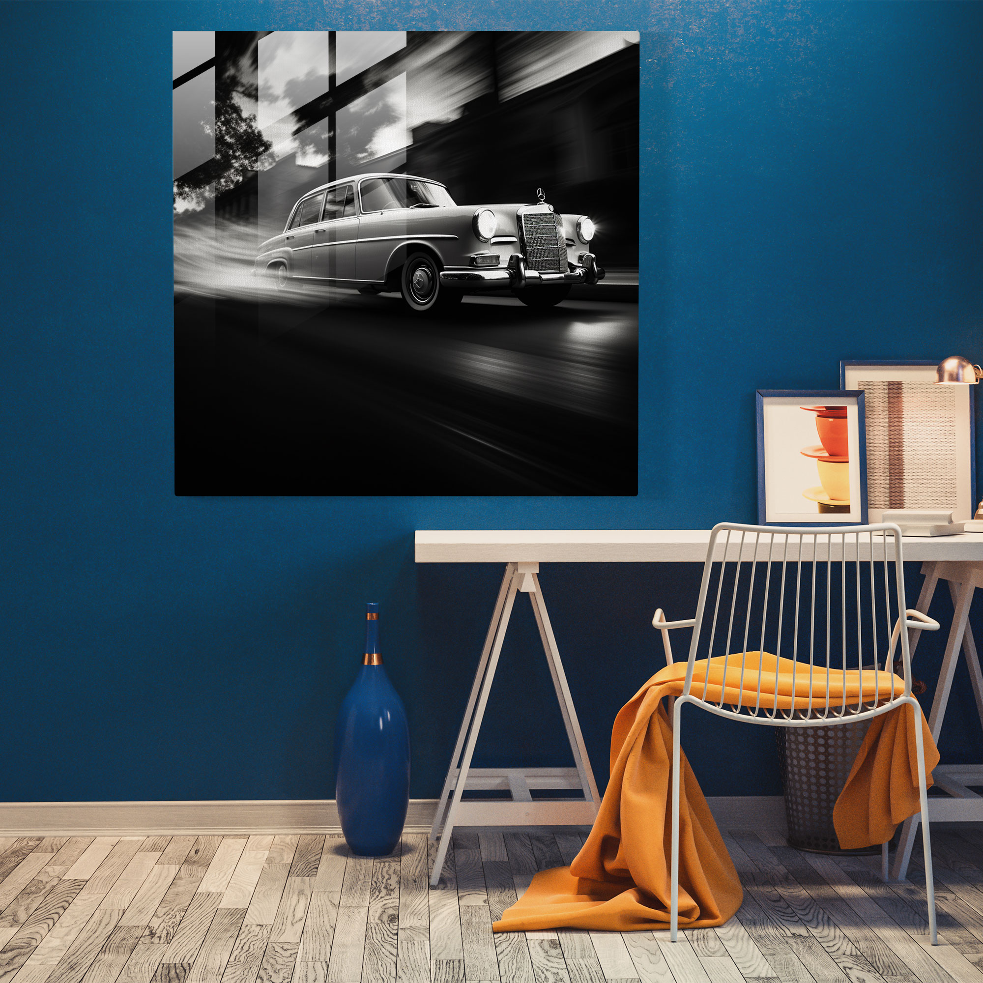 Elegantes Mercedes Glasbild - Schwarz-weißes Foto von Mercedes